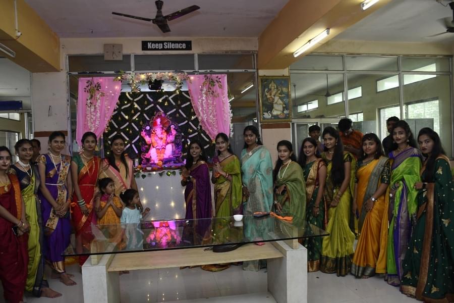 Godavari College of Engineering Jalgaon Events photo 38